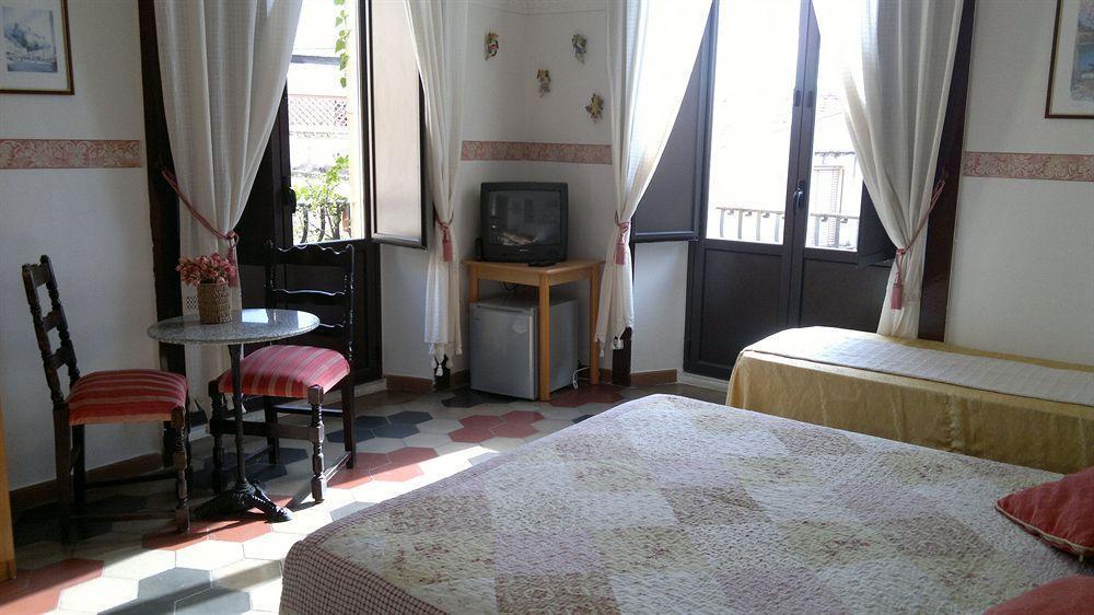 Floresta 3* Taormina
